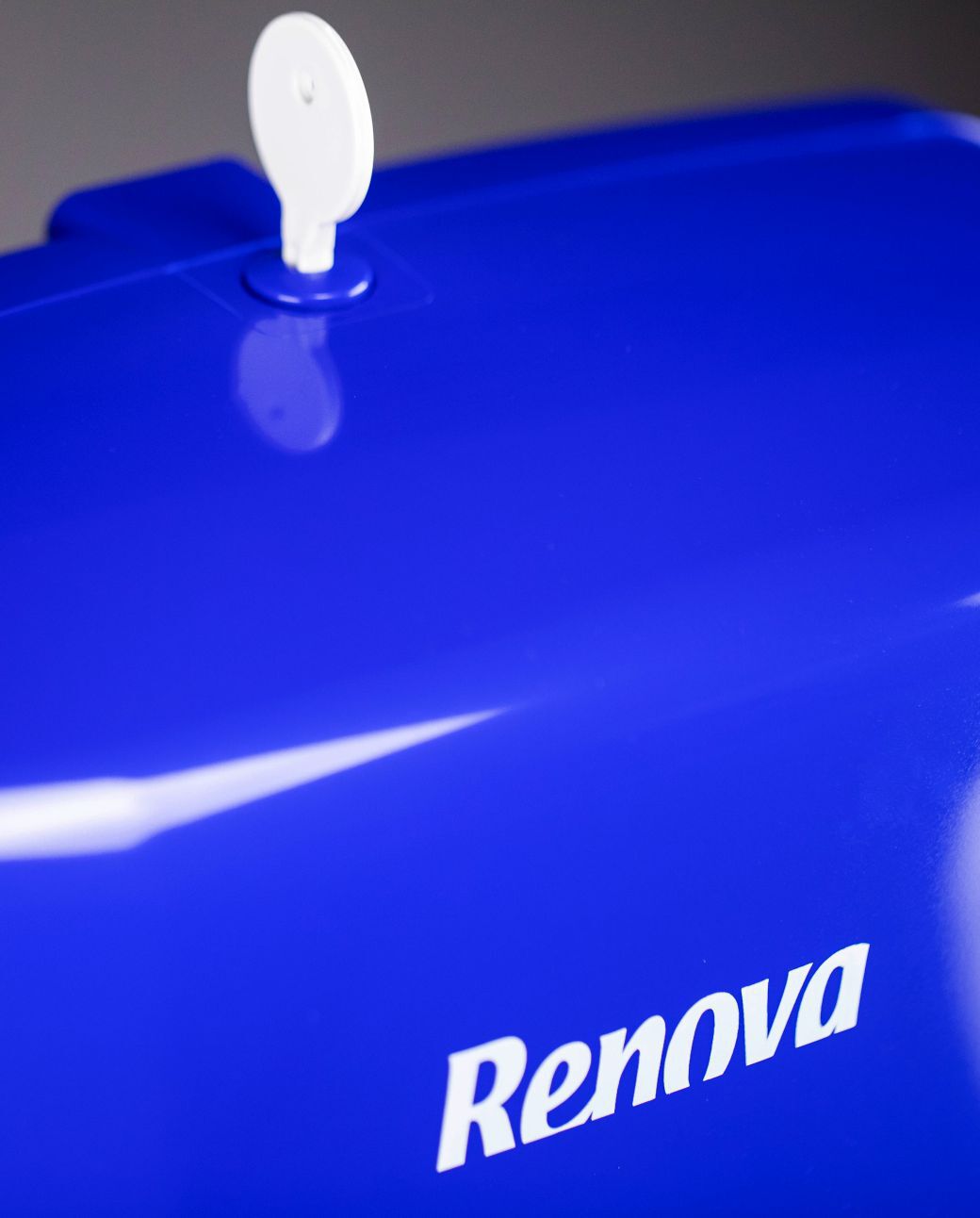 Blue Folded Towels Dispenser