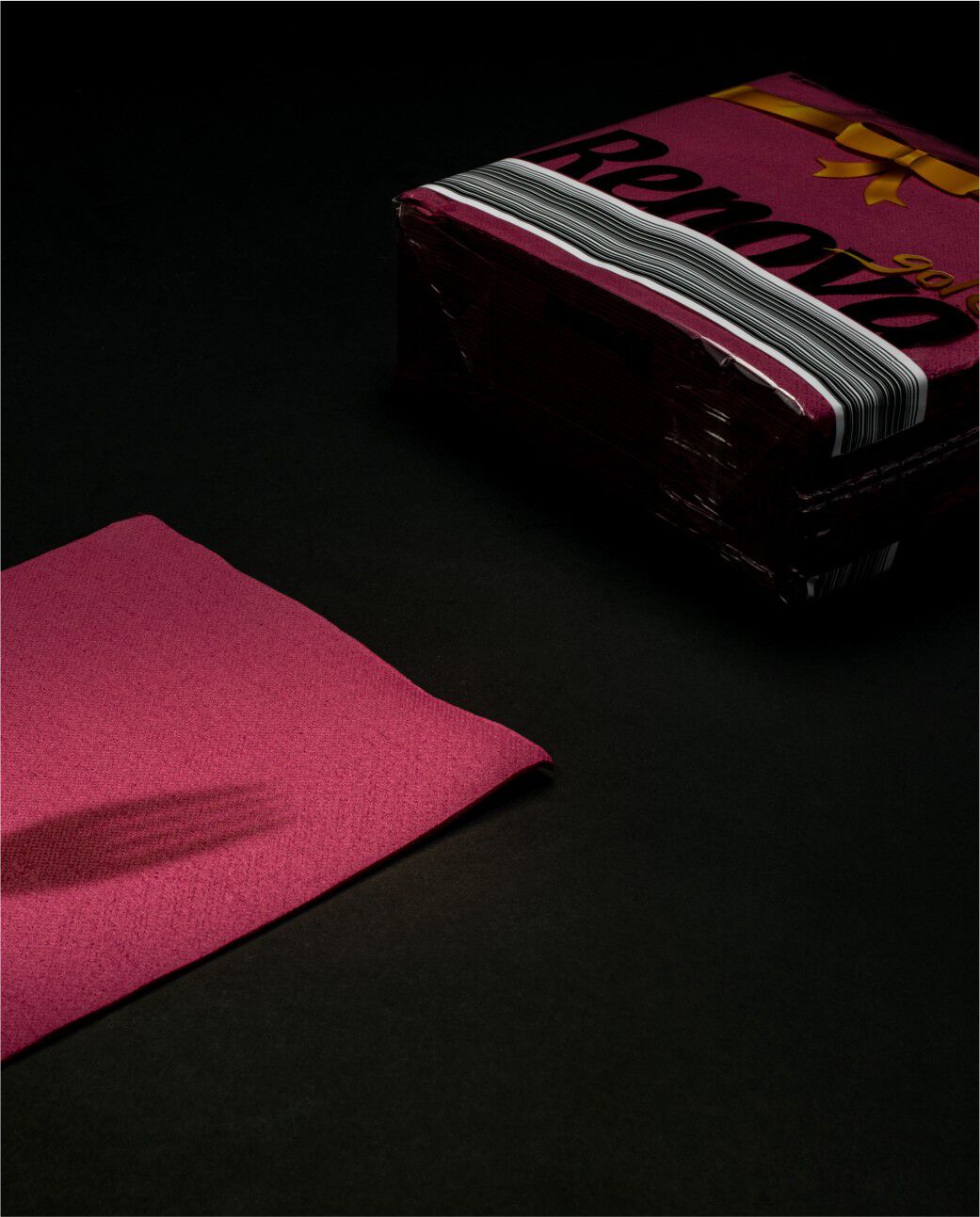 Gold Bordeaux Table Napkins